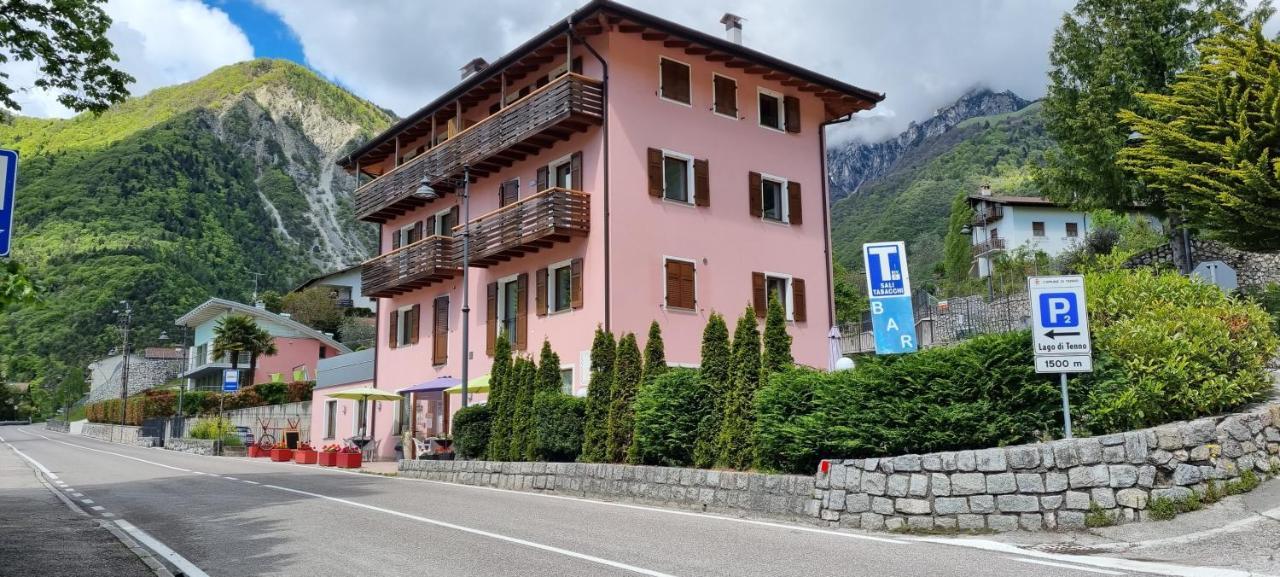 Tenno Appartamenti Garda Lake Εξωτερικό φωτογραφία